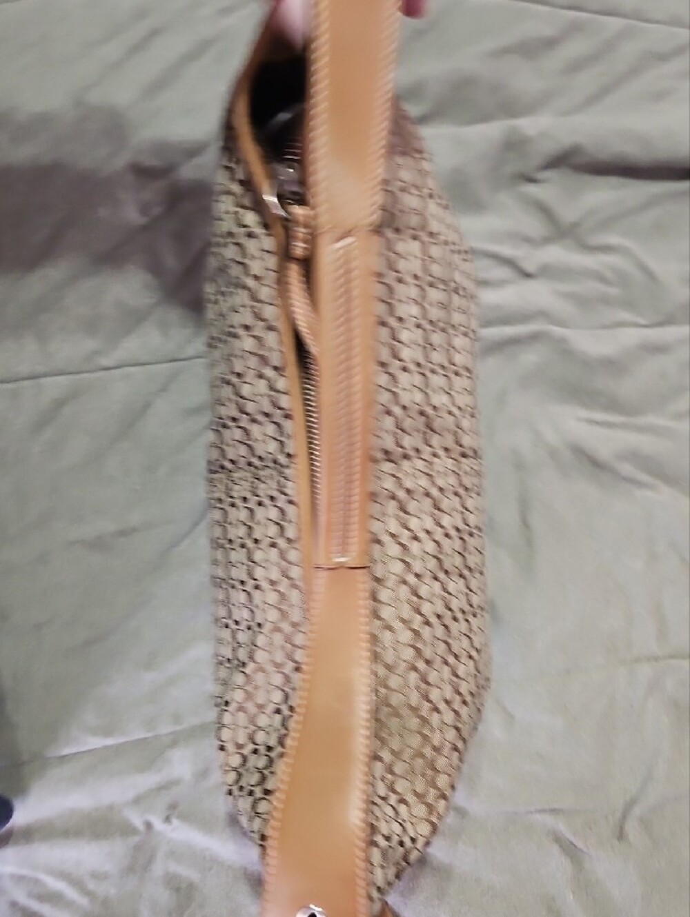 Vintage Coach Signature Canvas Shoulder Bag in Brown and Tan EUC - Picture 6 of 11